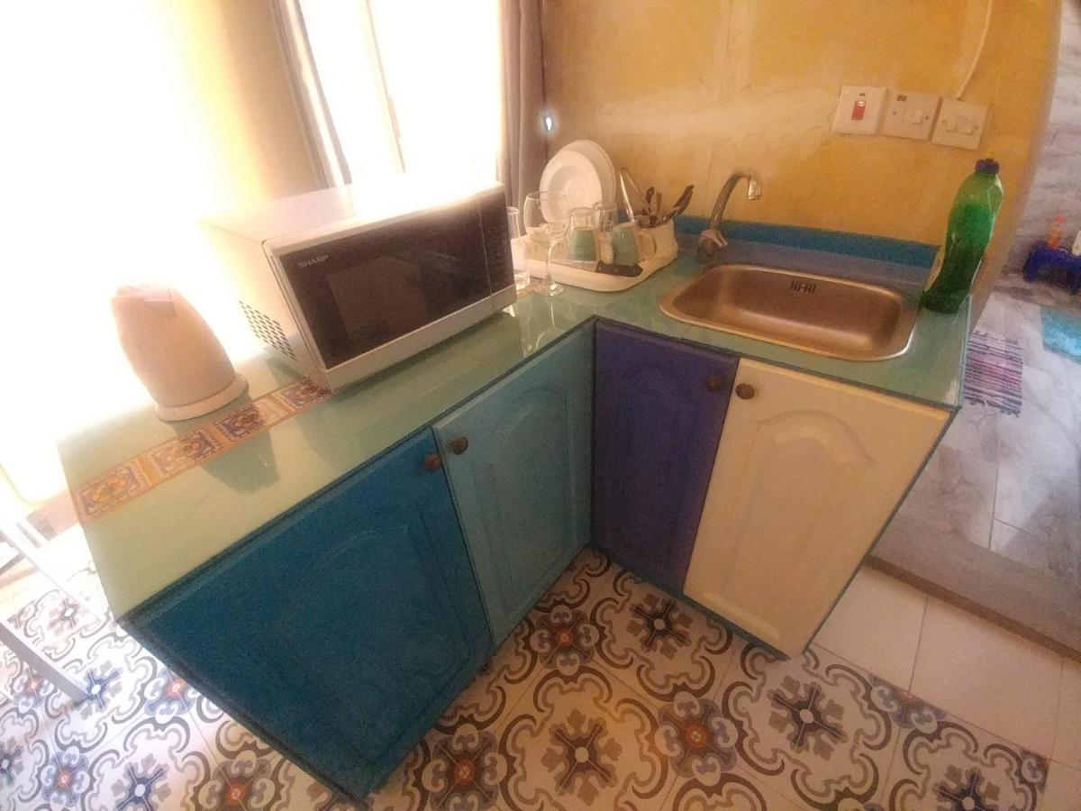 Triesti Home Victoria Luaran gambar